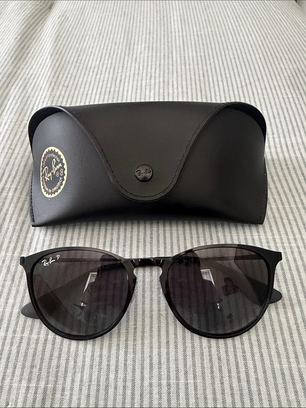 Ray-Ban Black Sunglasses with Case